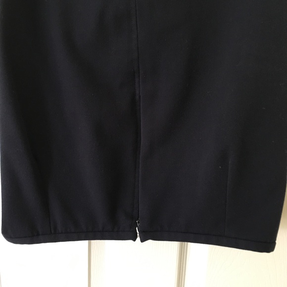 ‼️FOXCROFT SLACKS Navy Blue. Size 14. - Picture 3 of 3